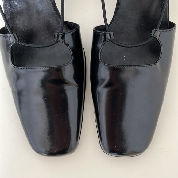 Vintage Anne Klein Shiny Black Leather Sling Back Shoes, sizes 6/7 - Picture 2 of 10